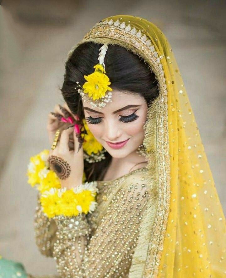 Bride sales flower jewellery